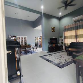 Rumah Semi-D Masih Cantik Di Indera Sempurna Kuantan Pahang Utk Dijual