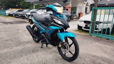 Yamaha LC 135 V7 Buy1 Free1 Kedai Loan