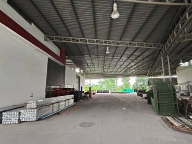Jalan mutiara emas 6/1a,Mount Austin  (2.5 Storey Semi D Factory)
