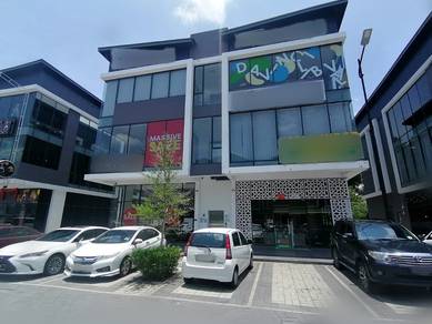 Ground Floor Semi-D Shop Lot Iconic Point  For RENT At Simpang Ampat