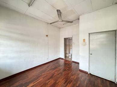 Gelang Patah ,Nusa Perintis Corner lot 43x60ft FullLoan Unit