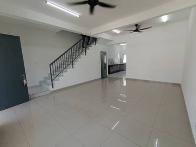 ( New House ) Double Storey Terrace, Sari Alamanda near Perodua Rawang