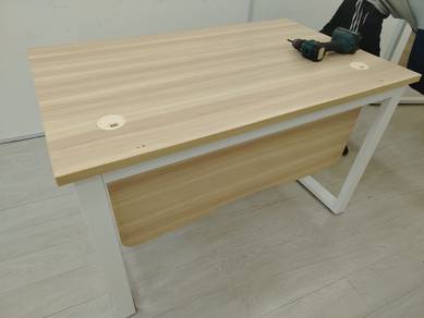 4FT Steel Leg Office Table TD964