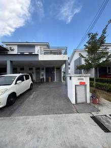 1st Floor Townhouse Simfoni Perdana 3R2B, Puncak Alam - 2 Air Cond