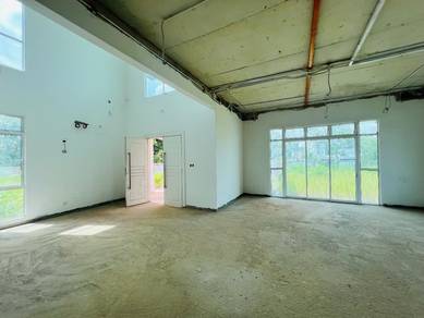 CORNER Double Storey Bungalow With Big Spacious @ Vista Kirana