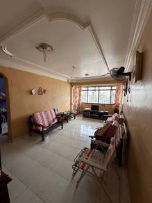 (Non Bumi) Flat Jalan Haji Manan, Kluang
