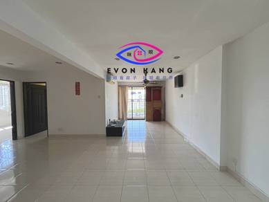 Serina Bay @ Jelutong 900SF Kitchen Renovated Basic Unit 1 Car Park