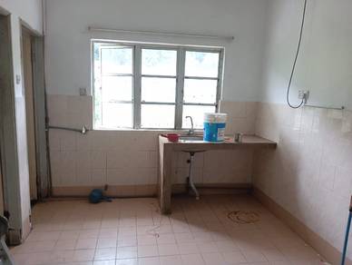 Semambu Flat ( nice home )