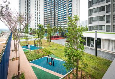 1ST Home Full Loan - FREEHOLD Free 2 CARPARK - Near Subang K/D Airport