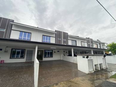 RENOVATED Double ‼️ Storey IRAMA PERDANA LBS Alam Perdana, Puncak Alam