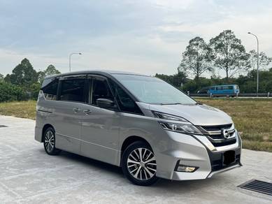 Nissan SERENA 2.0 PREMIUM HIGHWAY STAR (A)