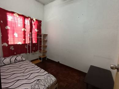 Single Room Lelaki Pulau Indah