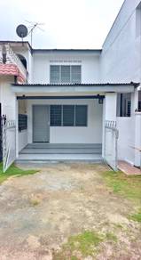 SEGAMAT Jalan Penditi Bukit Siput, 2 Tingkat Kos Rendah, Renovated