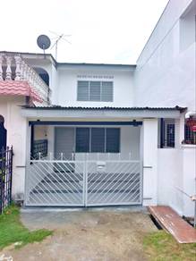 SEGAMAT Jalan Penditi Bukit Siput, 2 Tingkat Kos Rendah, Renovated