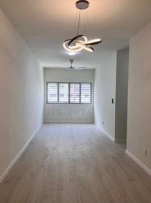 Kemuning Idaman Apartment 3r2b For Sell