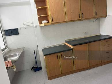 Danau Idaman For Sale Taman Danau Desa 3 Rooms 2 Bathroom Taman Desa