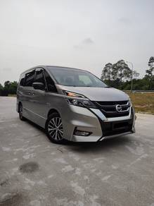 Nissan SERENA 2.0 PREMIUM HIGHWAY STAR (A)