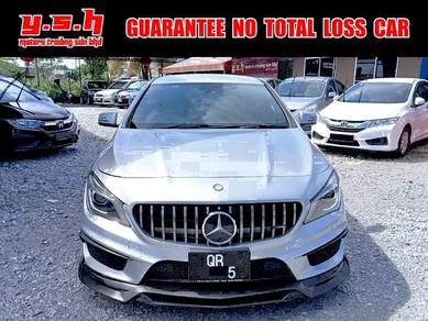Mercedes Benz CLA45 AMG (CBU) 2.0 (A)