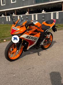 Honda cbr150 Repsol 6k low mileage r15 sport TMM