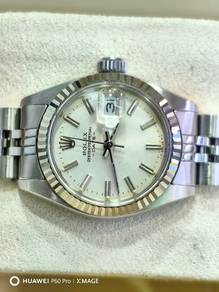 Pre Own Ladies Rolex Date 6917 Silver Dial Mint