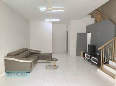 Full Furnish Saron 2 Storey House 20x70ft,4R+3B,Bukit Raja, Klang