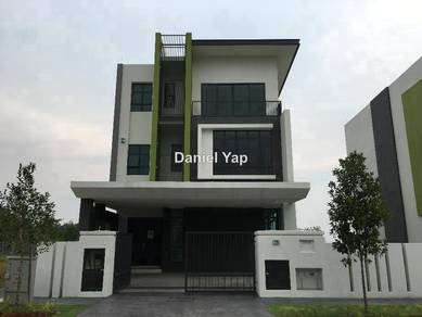 Rawang Near Aeon [New Bungalow] Freehold