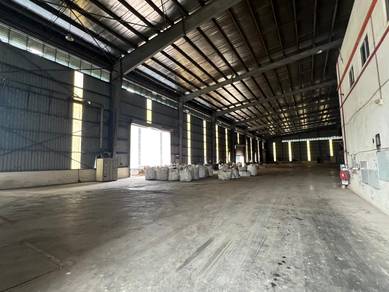 North Port, Port Klang Semi-d Factory / Warehouse for Rent with CCC