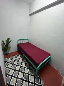 LoDepo Single room next to CIQ johor bahru jb