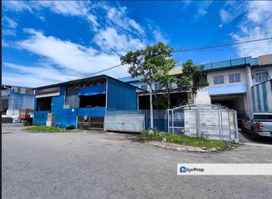 Taman Mount Austin, Johor Bahru, Johor, 1.5 Storey Terrace Factory