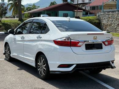 Honda CITY 1.5 V FACELIFT (A) FULL LOAN
