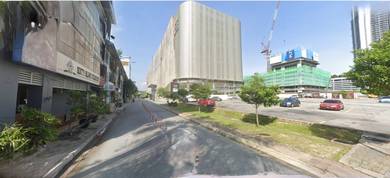 taman melawati lorong sarawak 3 storey shoplot .opposite melawati mall