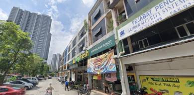 CORNER! Ground floor Shop, Petaling Jaya [Ample Parking/ Easy Access]