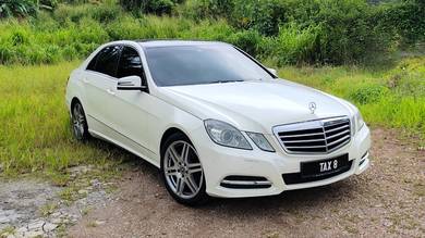 Mercedes Benz E200 CGI 7G-TRONIC AMG W212