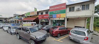 desa setapak 2 sty shoplot . beside lrt wangsa maju . 16x70
