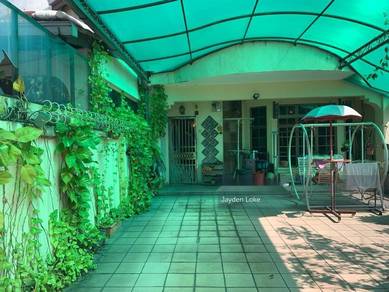 Move-in Ready Family Home in Ampang!