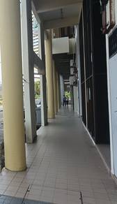 Freehold Mainroad 4 Storey Town Centre