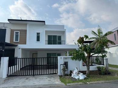 FOR SALE | NUSA IDAMAN | Double-Storey End Lot