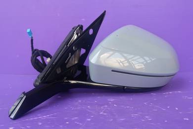 BMW G70 7 Series SIDE MIRROR
