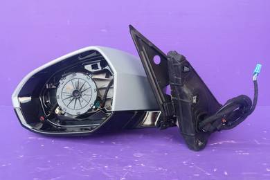 BMW G70 7 Series SIDE MIRROR