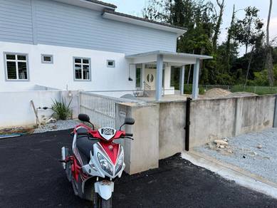 Semi-D 4 bilik Di Hadapan Sekolah Wadi Sofia di Binjai, Kubang Kerian