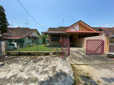 Single Storey Taman Perling Extra Land 32x70 Jalan Kosa / Unblock