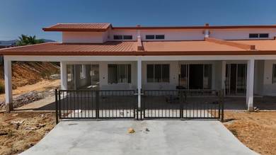 Terrace House @ Kinarut ♦️ 1418sqft ♦️ 3 rooms 2 bathrooms