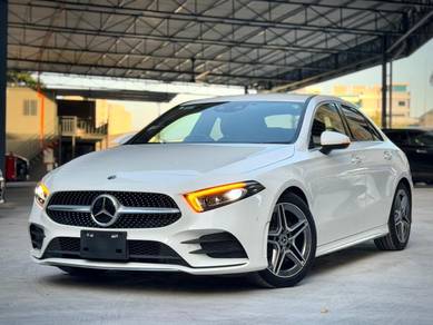 Mercedes Benz A180 1.3 AMG SEDAN / 24,000KM