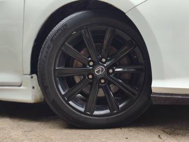 Toyota CAMRY 2.5 V AUTO CONVERT LESUX BUMPER