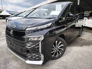 [ P/BOOT ] 2022 Toyota VOXY 2.0 S-Z 17K KM 4.5 CAR