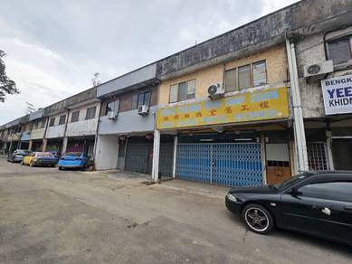 Jalan Emas Putih,Taman Sri Skudai / Double Storey Shop Lot