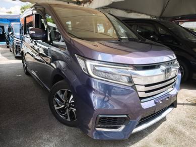 Honda STEPWAGON 1.5 8 SEATER GRADE 4.5 CAR