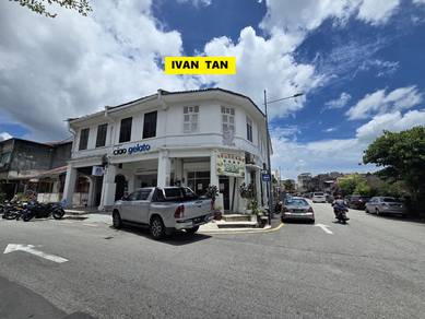 2 sty Heritage Shop Lebuh Victoria near Armenian street , Georgetown