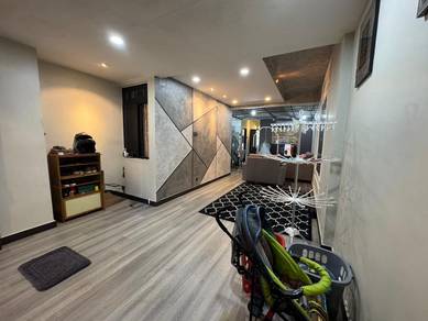 Gated and Guarded House Seri Alam For Sale