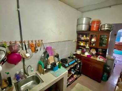 Hot Area, 2 Storey 4R2B Bandar Sunway ( Near To Sunway Piramid )